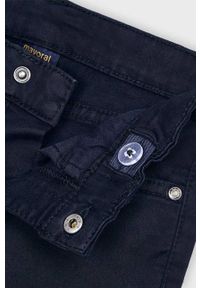 Mayoral - Jeansy dziecięce 92-134 cm. Kolor: niebieski. Materiał: jeans. Wzór: gładki #3