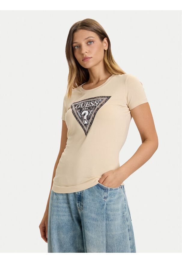 Guess T-Shirt W5BI15 J1314 Beżowy Slim Fit. Kolor: beżowy. Materiał: bawełna