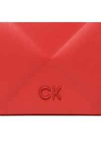 Calvin Klein Torebka Re-Lock Quilt Shoulder Bag K60K611021 Czerwony. Kolor: czerwony. Materiał: skórzane #4