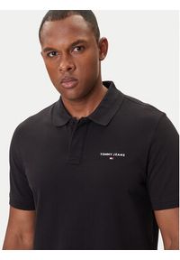 Tommy Jeans Polo Linear DM0DM20914 Czarny Regular Fit. Typ kołnierza: polo. Kolor: czarny. Materiał: bawełna #5