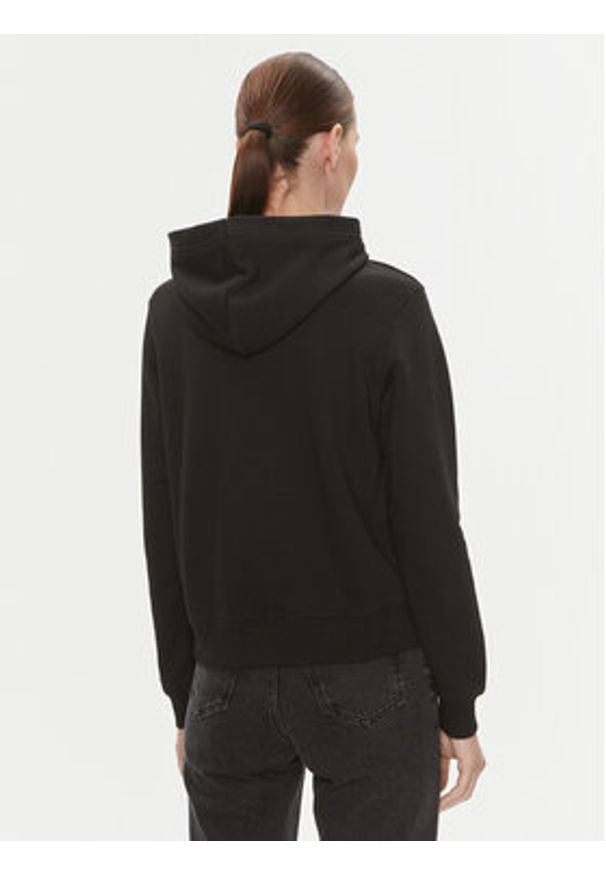 Calvin Klein Jeans Bluza Embro Badge J20J223227 Czarny Regular Fit. Kolor: czarny. Materiał: bawełna