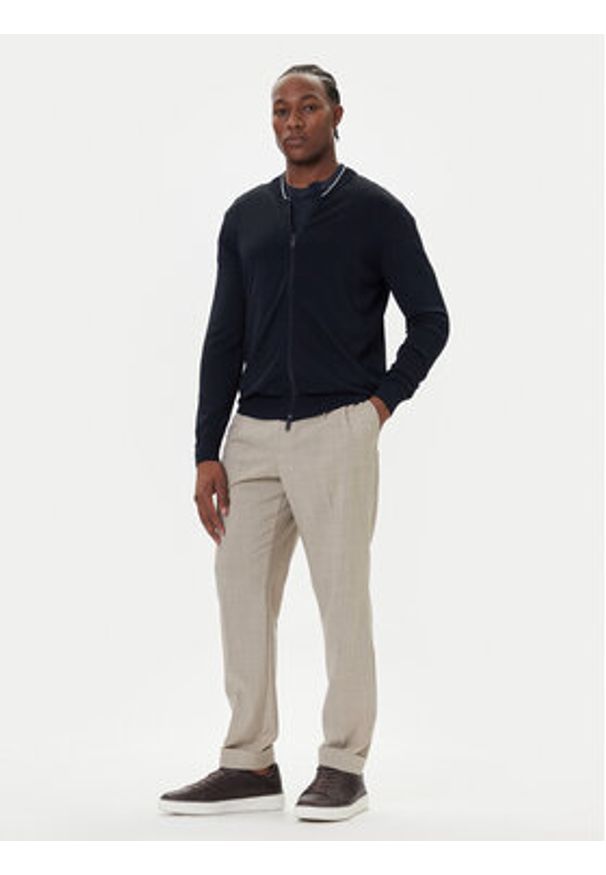 Bugatti Sweter 7600-85570D Granatowy Regular Fit. Kolor: niebieski. Materiał: syntetyk