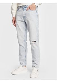 Calvin Klein Jeans Jeansy J30J322404 Błękitny Tapered Fit. Kolor: niebieski