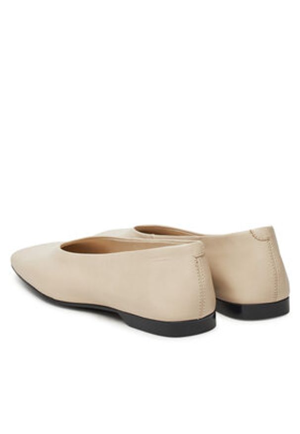 Vagabond Shoemakers Baleriny Delia 5907-101-02 Beżowy. Kolor: beżowy. Materiał: skóra