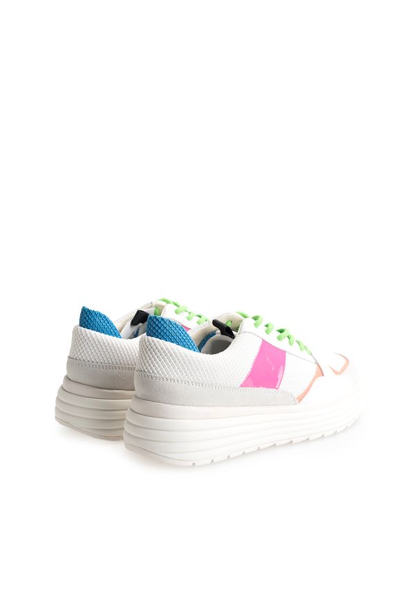 Geox Sneakersy "Phaolae" | D02FDB01402 | Phaolae | Kobieta | Biały. Nosek buta: okrągły. Kolor: biały. Materiał: tkanina, skóra. Wzór: aplikacja