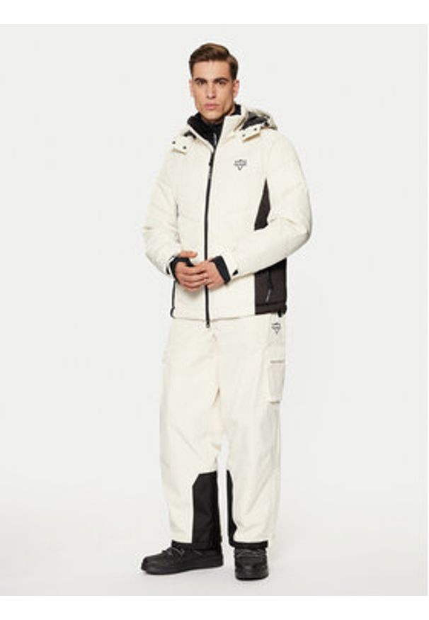 Guess Spodnie narciarskie M4PB59 WH0K0 Écru Regular Fit. Materiał: syntetyk. Sport: narciarstwo