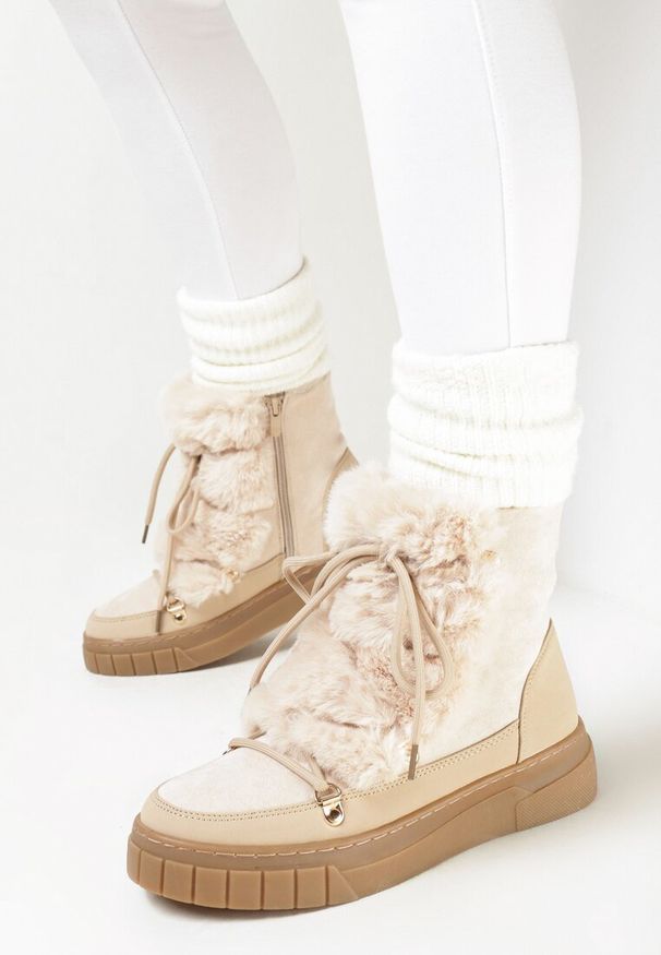 Born2be - Beżowe Śniegowce Ozdobione Futerkiem Przy Sznurowaniu Avionea. Okazja: na spacer. Kolor: beżowy. Materiał: futro. Wzór: aplikacja