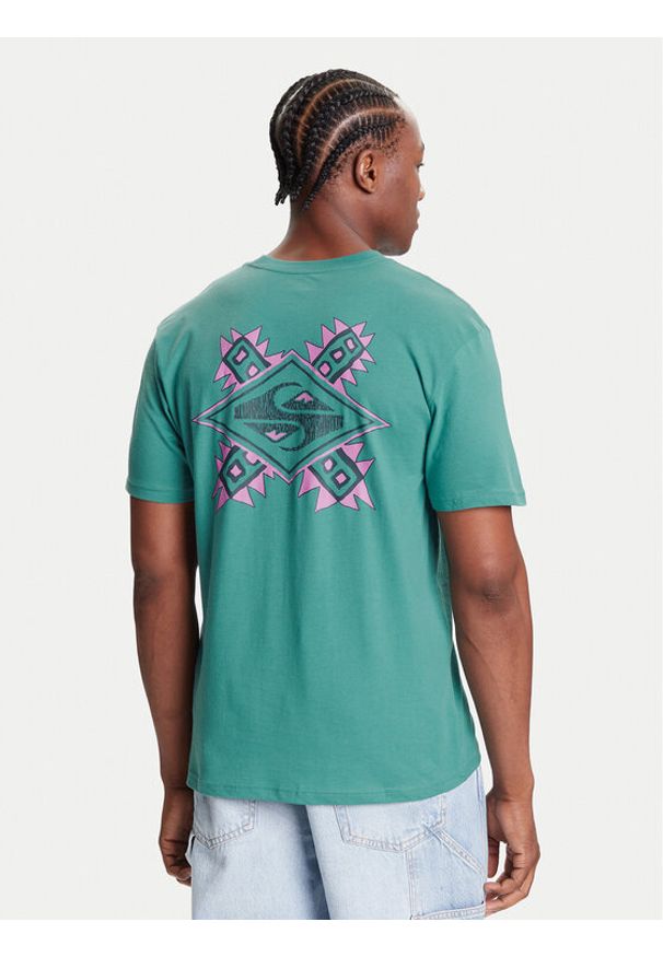 Quiksilver T-Shirt Ev Swell Ovation Ss EQYZT08187 Zielony Comfort Fit. Kolor: zielony. Materiał: bawełna