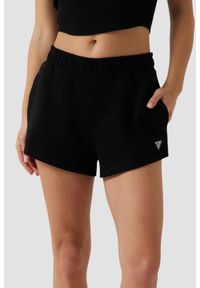 Guess - GUESS Czarne damskie szorty Primula. Kolor: czarny