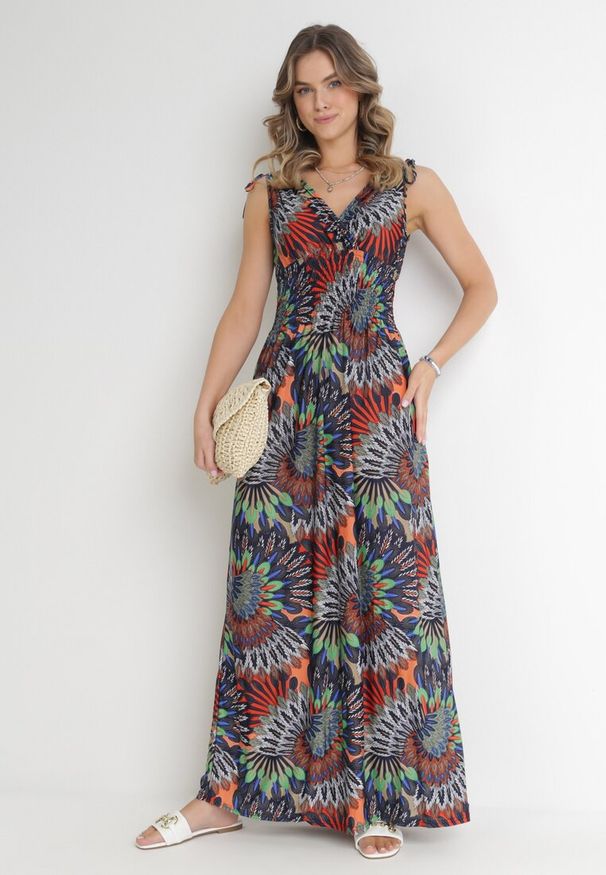 Born2be - Granatowo-Pomarańczowa Sukienka Euphiche. Kolor: niebieski. Wzór: aplikacja, kolorowy. Typ sukienki: kopertowe. Styl: boho. Długość: maxi