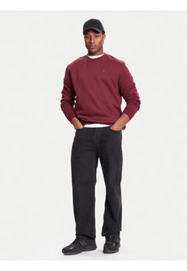 Tommy Jeans Bluza DM0DM20741 Bordowy Regular Fit. Kolor: czerwony. Materiał: bawełna