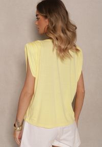 Renee - Żółta Bluzka z Wiskozy z Ozdobnymi Ramionami Mavienne. Okazja: na co dzień. Kolor: żółty. Materiał: wiskoza. Styl: klasyczny, casual, elegancki #3