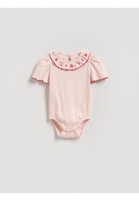 Reserved - Body z kołnierzykiem - pastelowy róż. Kolor: różowy. Materiał: dzianina, bawełna #1