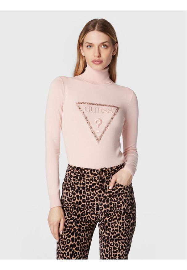 Golf Guess. Typ kołnierza: golf. Kolor: różowy. Materiał: wiskoza