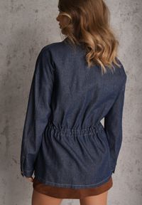 Renee - Granatowa Koszula z Bawełny Ściągana w Talii Troczkami Hettia. Kolor: niebieski. Materiał: bawełna. Styl: elegancki #6