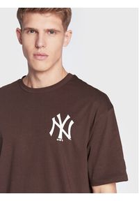New Era T-Shirt New York Yankees League Essential 60284727 Brązowy Oversize. Kolor: brązowy. Materiał: bawełna #4