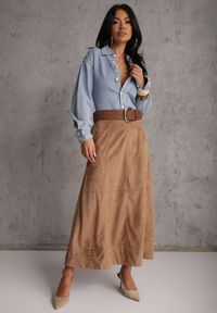Renee - Beżowa Gładka Spódnica z Imitacji Zamszu o Rozkloszowanym Kroju Nettia. Kolor: beżowy. Materiał: zamsz. Wzór: gładki #5