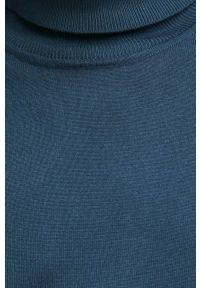 medicine - Medicine sweter męski kolor turkusowy lekki z golferm. Typ kołnierza: golf. Kolor: turkusowy. Materiał: dzianina. Długość rękawa: długi rękaw. Długość: długie. Wzór: gładki #5