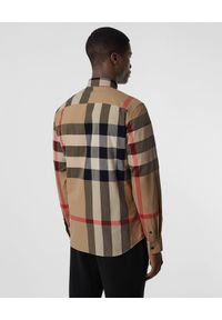 Burberry - BURBERRY - Bawełniana koszula w kratę. Kolor: brązowy. Materiał: bawełna. Wzór: kratka, gładki. Styl: klasyczny