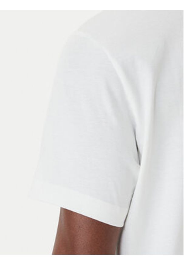 Calvin Klein T-Shirt LV04LF812G Biały Regular Fit. Kolor: biały. Materiał: bawełna