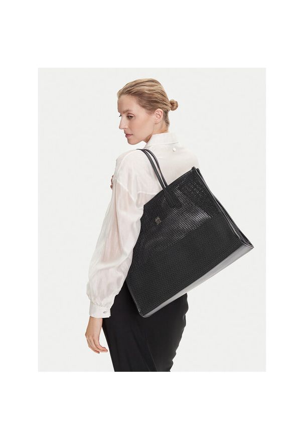 TOMMY HILFIGER - Torebka Tommy Hilfiger. Kolor: czarny