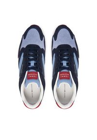 TOMMY HILFIGER - Tommy Hilfiger Sneakersy Outdoor Runner FM0FM05945 Niebieski. Kolor: niebieski. Materiał: skóra, zamsz. Sport: outdoor #3