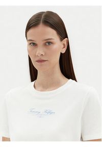 TOMMY HILFIGER - Tommy Hilfiger T-Shirt WW0WW45428 Biały Regular Fit. Kolor: biały. Materiał: bawełna #5