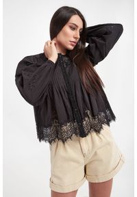 Twinset Milano - Koszula TWINSET. Materiał: koronka. Wzór: aplikacja, ażurowy, haft, koronka