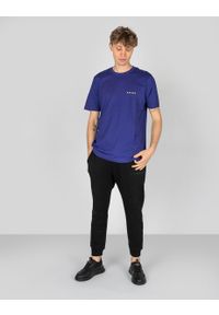 Diesel T-shirt "T-Just-Y10" | 00SSP5-0HARE | T-Diego-Y10 | Mężczyzna | Fioletowy. Okazja: na co dzień. Kolor: fioletowy. Materiał: bawełna. Wzór: aplikacja, nadruk. Styl: casual #1