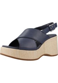 Clarks - Sandały CLARKS MANON WISH Niebieski. Kolor: niebieski. Materiał: skóra. Sezon: lato