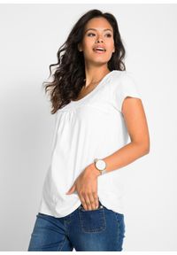 bonprix - Shirt bawełniany z koronką i krótkim rękawem. Kolor: biały. Materiał: koronka, bawełna. Długość rękawa: krótki rękaw. Długość: krótkie. Wzór: koronka. Sezon: lato #1