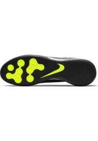 Buty piłkarskie Nike Phantom Gt Academy Df Ic M CW6668-090 czarne czarne. Zapięcie: sznurówki. Kolor: czarny. Materiał: guma, syntetyk. Szerokość cholewki: normalna. Sport: piłka nożna #3