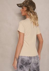 Renee - Beżowy Casualowy Bawełniany T-shirt Rivali. Okazja: na co dzień. Kolor: beżowy. Materiał: bawełna. Styl: casual #3