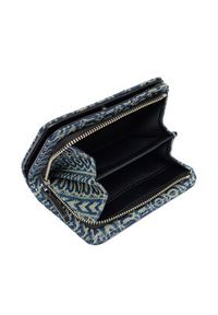 MARC JACOBS - Marc Jacobs Portfel damski The Mini Compact Wallet 2P5SMP013S03 Granatowy. Kolor: niebieski. Materiał: materiał #4