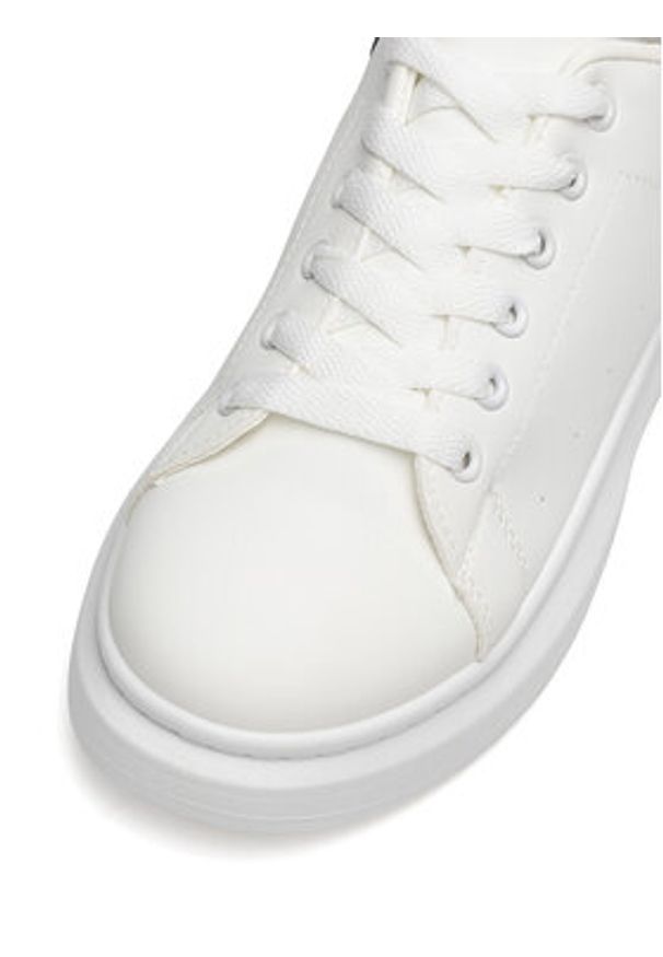 DeeZee Sneakersy WFA2910-1 Biały. Kolor: biały. Materiał: skóra