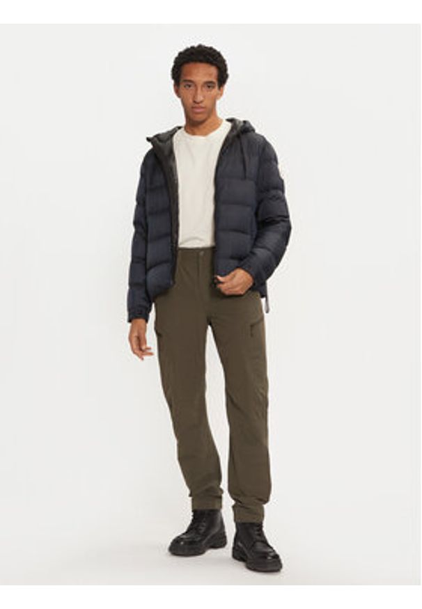 After Label - AFTER LABEL Kurtka puchowa Verbier A00017 Czarny Regular Fit. Kolor: czarny. Materiał: syntetyk