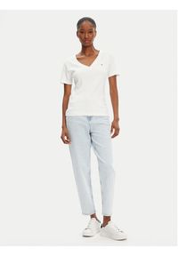 Tommy Jeans Jeansy DW0DW20496 Niebieski Mom Fit. Kolor: niebieski