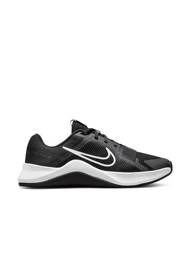 Buty treningowe damskie Nike MC Trainer 2. Zapięcie: sznurówki. Kolor: czarny. Materiał: guma, materiał, tkanina, syntetyk. Szerokość cholewki: normalna. Sport: fitness