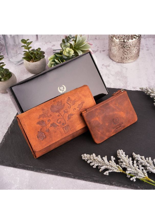 PAOLO PERUZZI - ZESTAW PREZENTOWY ZUP-37-OR PORTFEL T-05 I ETUI T-51. Materiał: skóra