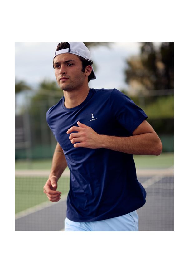 NORDICDOTS - Modalna koszulka męska Comfort. Kolor: niebieski