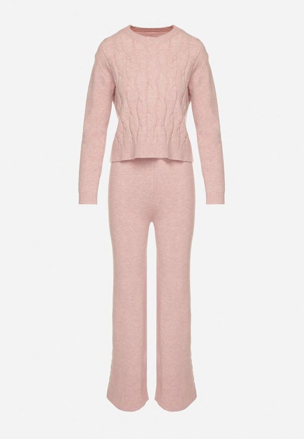 Born2be - Jasnoróżowy Dzianinowy Komplet z Wełną i Bawełną Sweter z Tłoczonym Wzorem i Spodnie Otivra. Kolor: różowy. Materiał: dzianina, wełna, bawełna