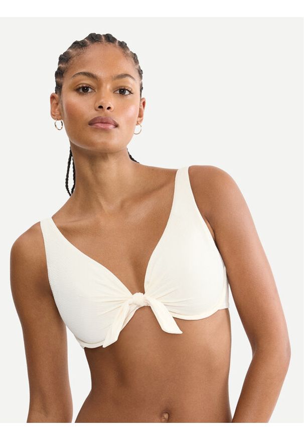 Triumph Góra od bikini Summer Dune 10226529 Kremowy. Kolor: kremowy. Materiał: syntetyk