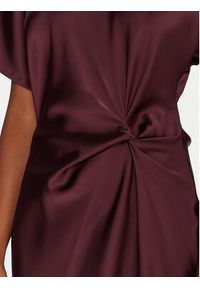 Rinascimento Sukienka koktajlowa CFC0125718003 Bordowy Regular Fit. Kolor: czerwony. Materiał: syntetyk. Styl: wizytowy