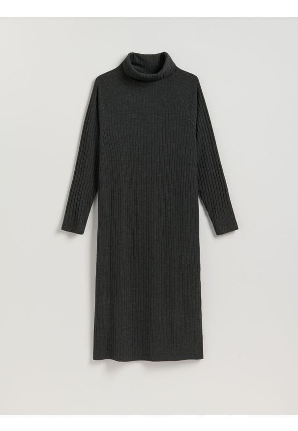 Reserved - Dzianinowa sukienka z golfem - ciemnoszary. Typ kołnierza: golf. Kolor: szary. Materiał: dzianina. Typ sukienki: proste