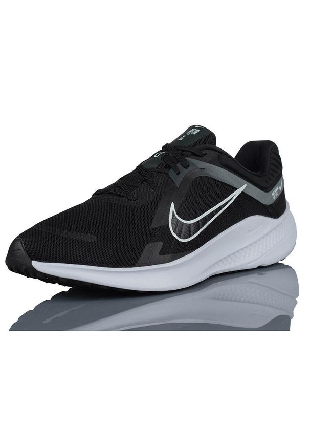 Buty do biegania męskie Nike Quest 5. Kolor: czarny. Sport: bieganie