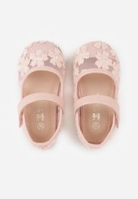 Born2be - Różowe Siateczkowe Balerinki z Paskiem na Rzep i Haftowanymi Kwiatkami Nasella. Okazja: na uczelnię. Zapięcie: rzepy. Kolor: różowy. Wzór: haft, kwiaty #3