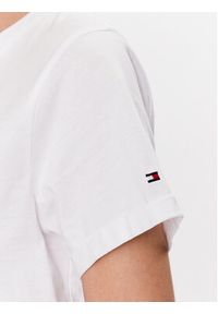 TOMMY HILFIGER - Tommy Hilfiger T-Shirt UW0UW04525 Biały Relaxed Fit. Kolor: biały. Materiał: bawełna