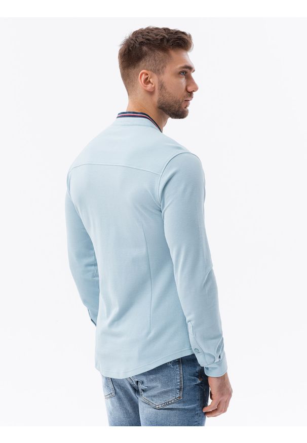 Ombre Clothing - Koszula męska dzianinowa z długim rękawem - błękitna V3 K542 - XXL. Typ kołnierza: kołnierzyk stójkowy. Kolor: niebieski. Materiał: dzianina. Długość rękawa: długi rękaw. Długość: długie. Wzór: kolorowy