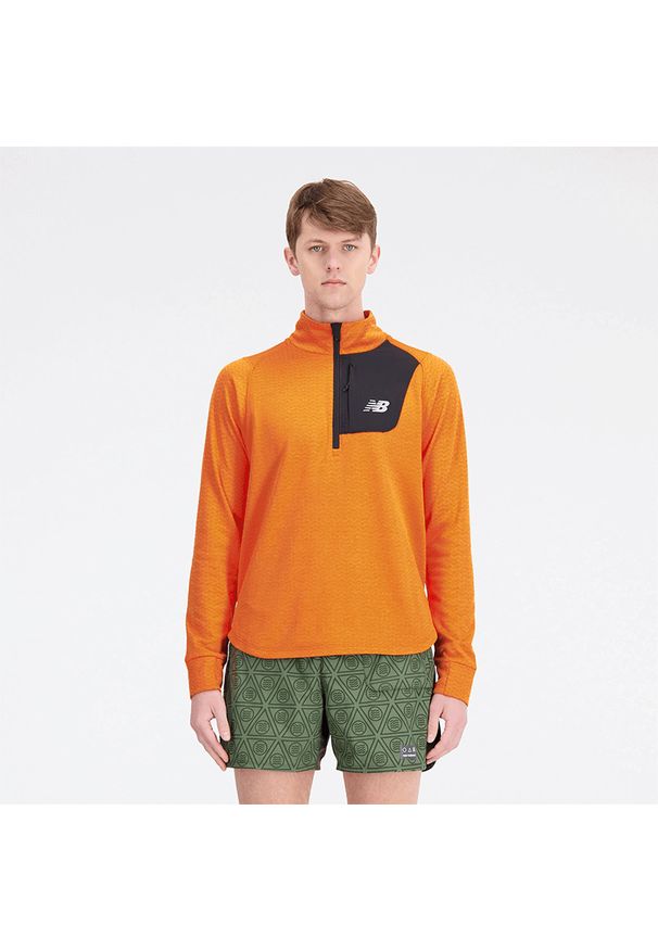 Bluza męska New Balance MT23252CEN – pomarańczowa. Kolor: pomarańczowy. Materiał: skóra, materiał, tkanina, poliester. Sport: fitness