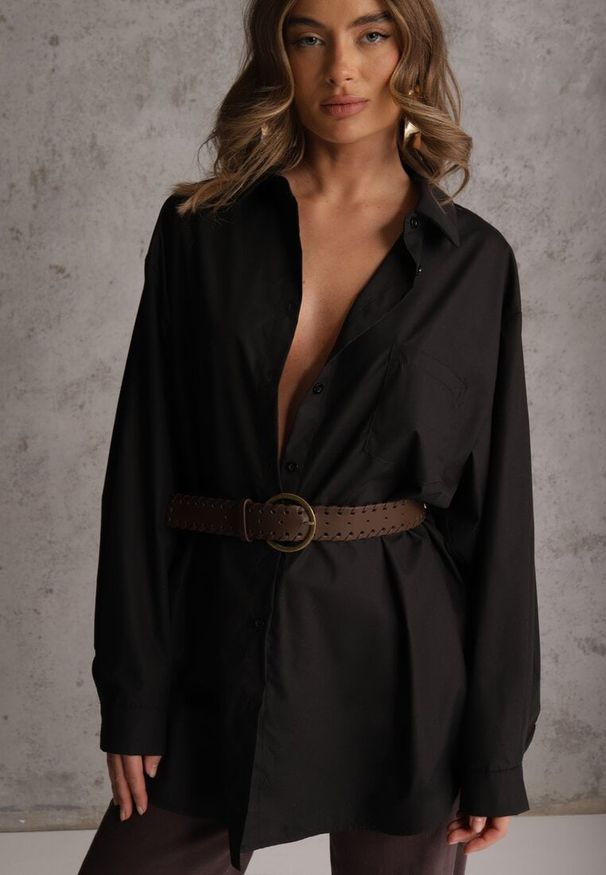 Renee - Czarna Bawełniano-Wiskozowa Koszula o Długim Kroju Oversize z Paskiem Tethys. Okazja: na co dzień. Typ kołnierza: kołnierzyk klasyczny. Kolor: czarny. Materiał: wiskoza, bawełna. Długość: długie. Styl: casual, klasyczny
